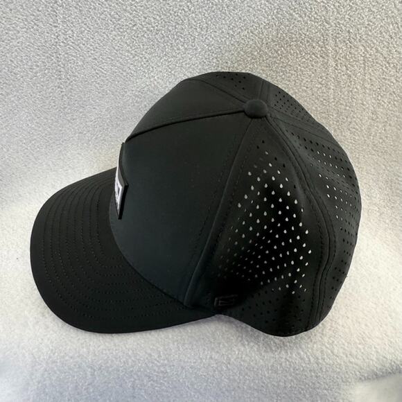 Melin Snapback Hat Black Odyssey Hydro Vented Adjustable Stacked Classic Solid - Picture 8 of 8